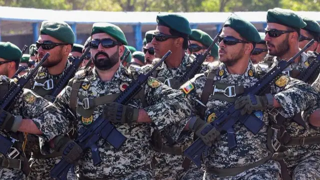 د ایران پوځ