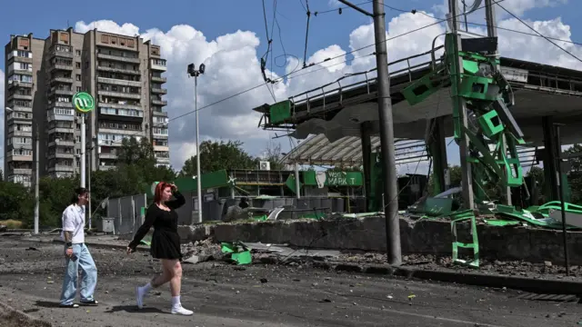 Поврежденная автозаправка