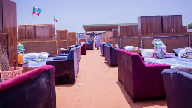 Gwamnatin jihar Kebbi ta yi wa mutum 300 auren gata
