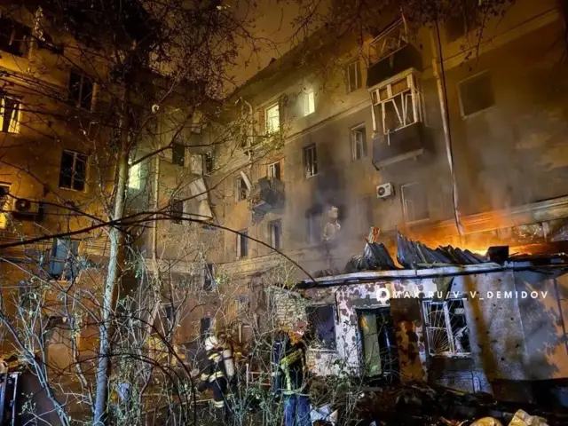 Мэр опубликовал фото попавшего под удар дома в Белгороде