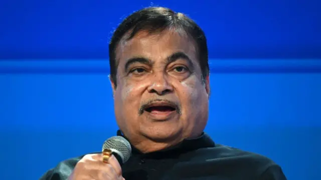 नितिन गडकरी