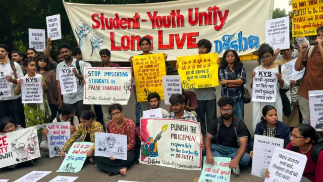 लेफ़्ट से जुड़े छात्र संगठन
