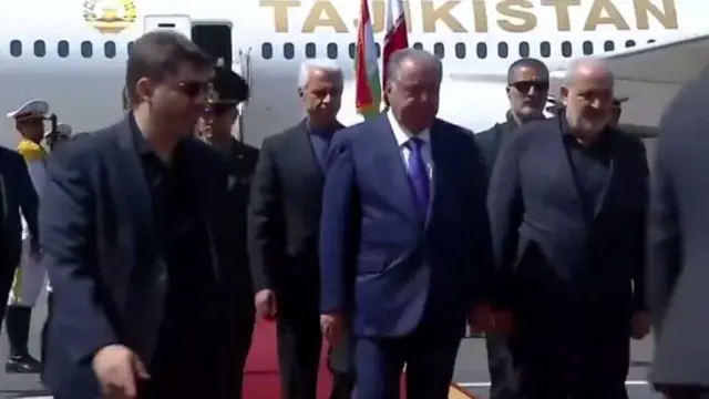 امامعلی رحمان،‌ رئیس‌جمهور تاجیکستان، صبح روز جمعه،‌ وارد تهران شد