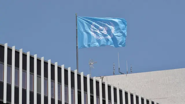 UN