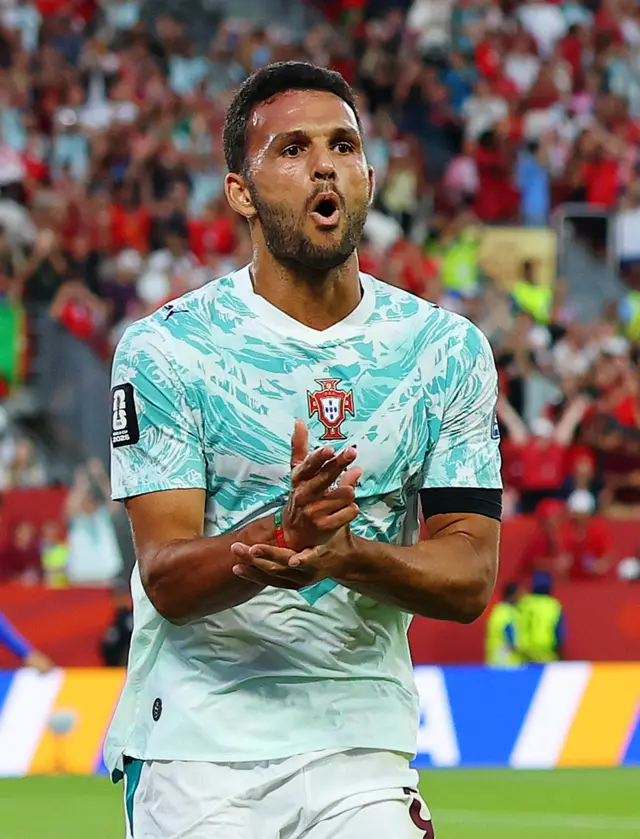 جونسالو راموس يُسجل هدفاً كل 47 دقيقة في المتوسط ​​خلال مشاركاته في كأس العالم (4 أهداف في 187 دقيقة)، وهو أفضل معدل تهديفي في تاريخ البرتغال في هذه البطولة