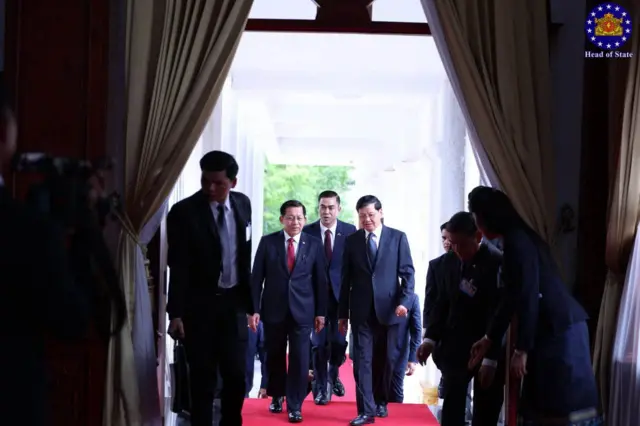 နေပြည်တော်သမ္မတဦးမင်းအောင်လှိုင်နဲ့ လာအိုသမ္မတ မစ္စတာ ထောင်လွန်း ဆီဆုလစ်