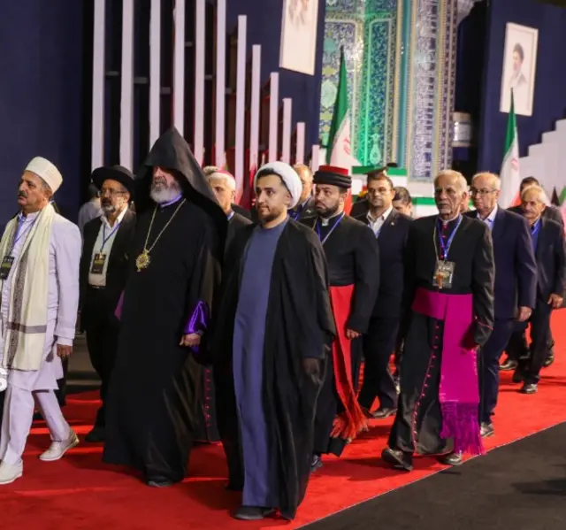 مراسم تشییع خامنه‌ای در مصلای تهران