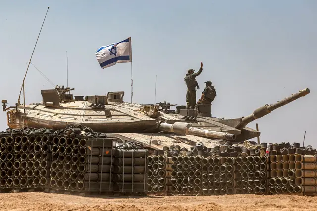 Israel tank