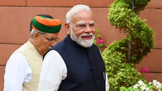 प्रधानमंत्री नरेंद्र मोदी