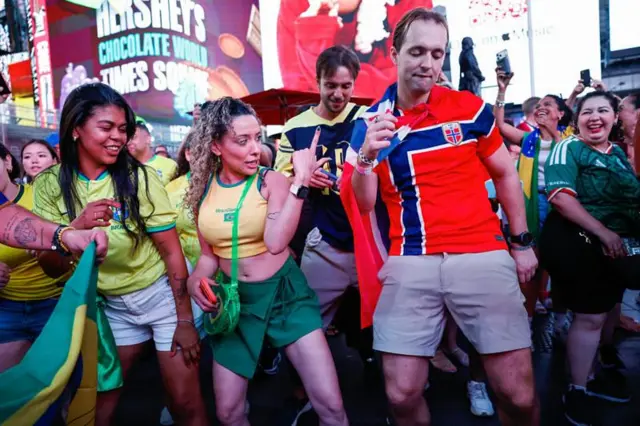 torcidas na Times Square