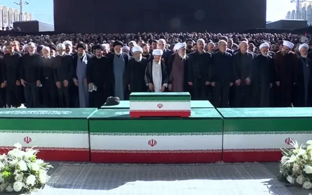 ایران کے رہبر اعلیٰ کی نماز جنازہ