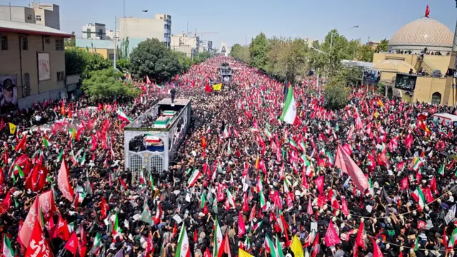 علی خامنہ ای کا جنازہ