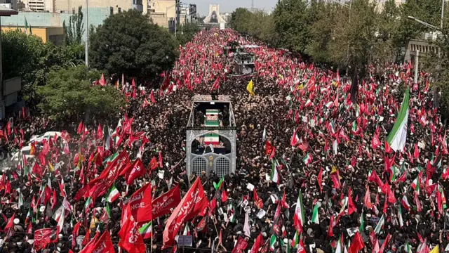 علی خامنہ ای کا جنازہ