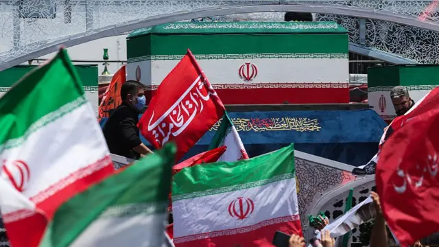 gawar Khamenei ya isa birnin Qom