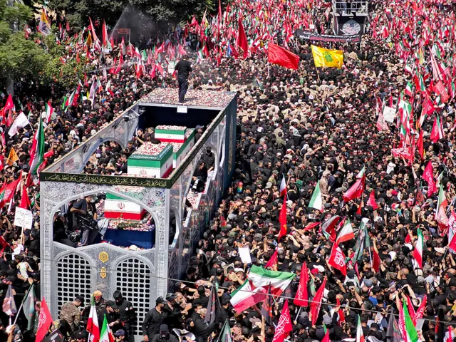 مراسم تشییع علی خامنهای در تهران