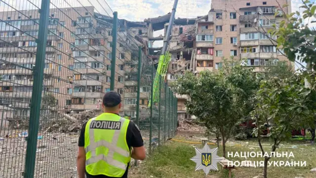 Обрушившаяся девятиэтажка в Подольском районе Киева