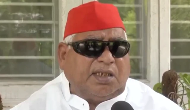 अयोध्या के सांसद अवधेश प्रसाद