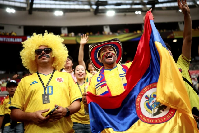 Hinchas colombianos en el BC Place