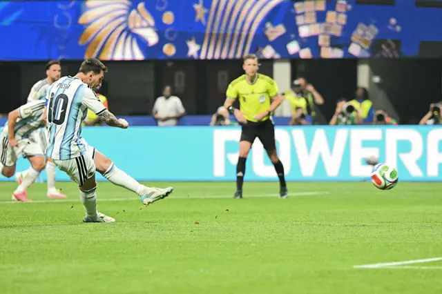 Penal de Messi