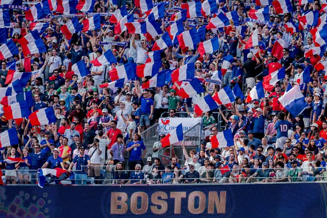 Franceses celebran el triunfo