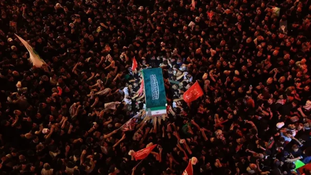 ایران کے سابق رہبر اعلیٰ علی خامنہ ای