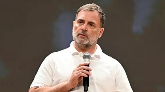 राहुल गांधी