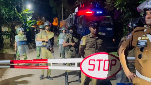මහර බන්ධනාගාරය අසල තත්ත්වය