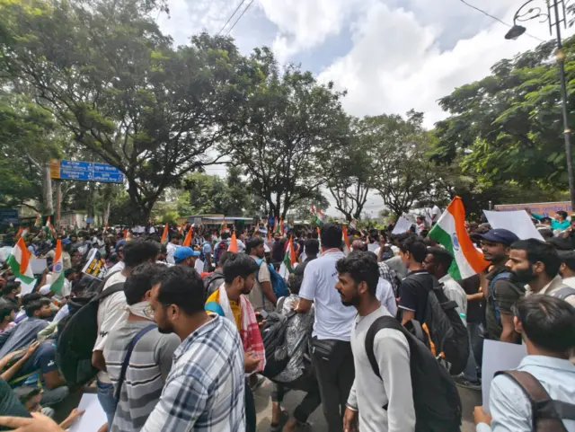विधानसभा मार्च