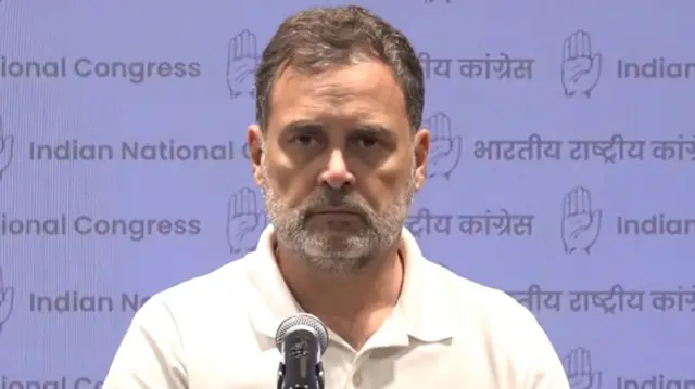 राहुल गांधी