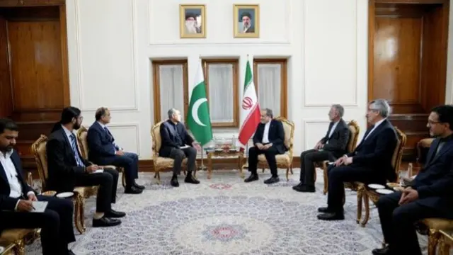 نقوی و عراقچی