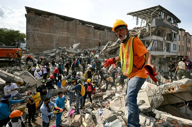 Daños en Pereira tras el terremoto en Colombia