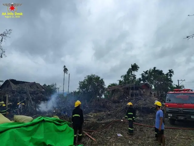 သြဂုတ် ၁၀ ရက်၊ မွန်းလွဲပိုင်းတုန်းက လေကြောင်းဗုံးကြဲခံရတဲ့ သံတွဲမြို့နယ်၊ ကျောက်ကြီးကျေးရွာအခြေအနေ