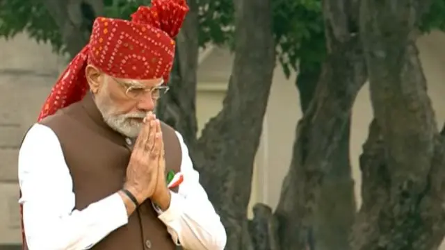 नरेंद्र मोदी