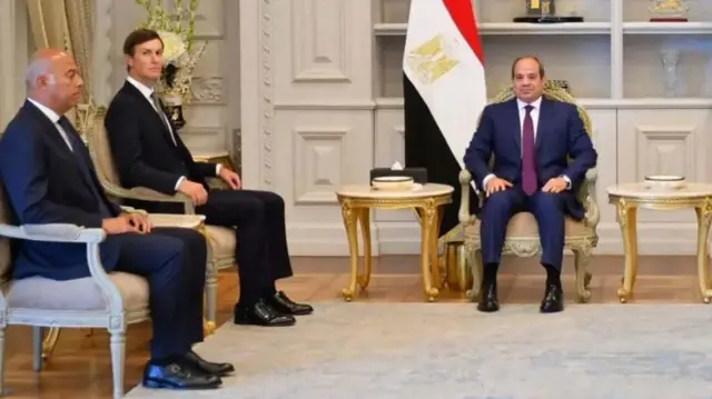 Madaxtooyadda Masar ayaa sheegtay in madaxwyne Abdel Fattah al-Sisi uu kulan la yeeshay Jared Kushner, oo ah ergeyga Donald Trump
