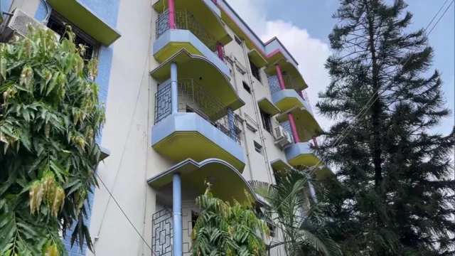 তারাপীঠের এই হোটেলটিতে আগুন লাগে সকালে, পরে গ্রেফতার হন মালিক