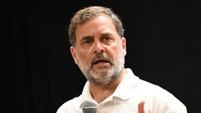 राहुल गांधी