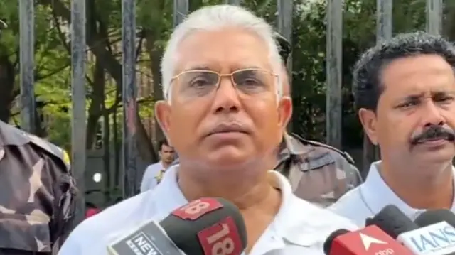 पश्चिम बंगाल के मंत्री दिलीप घोष ने कहा