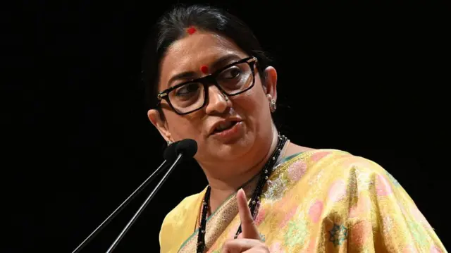 स्मृति ईरानी