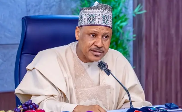 Ministan Yaɗa Labarai da Wayar da Kan Jama'a, Mohammed Idris