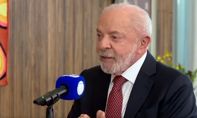 Lula dá entrevista à Record