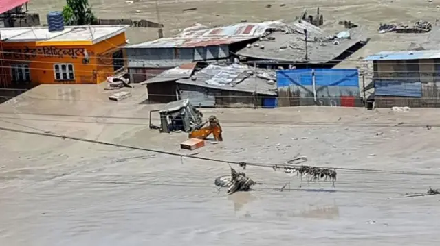 नेपाल