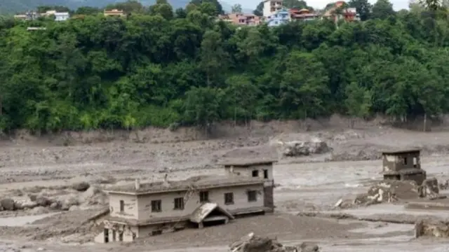 नेपाल