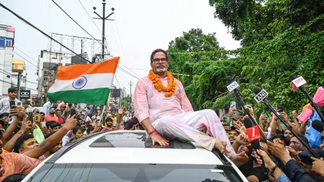 স্পষ্ট লিড হাসিল করার পরে প্রশান্ত কিশোরের উদযাপন