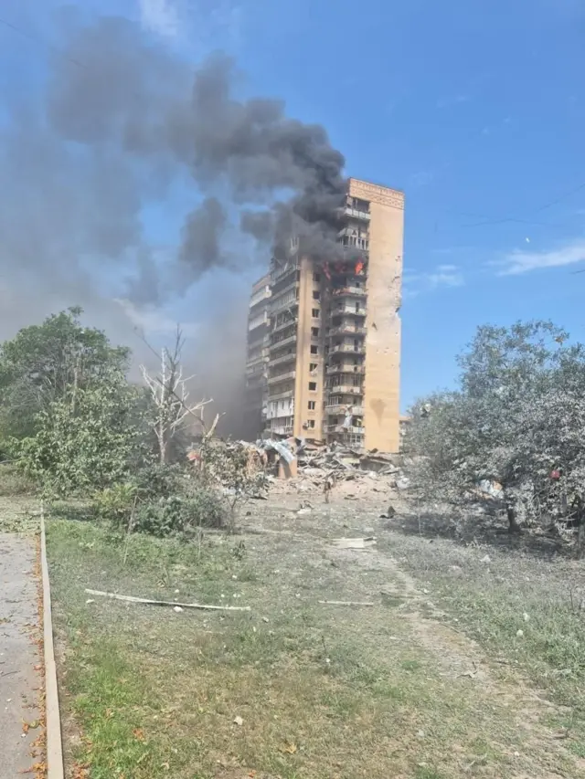 Расположенный рядом с линией фронта Краматорск постоянно находится под обстрелом
