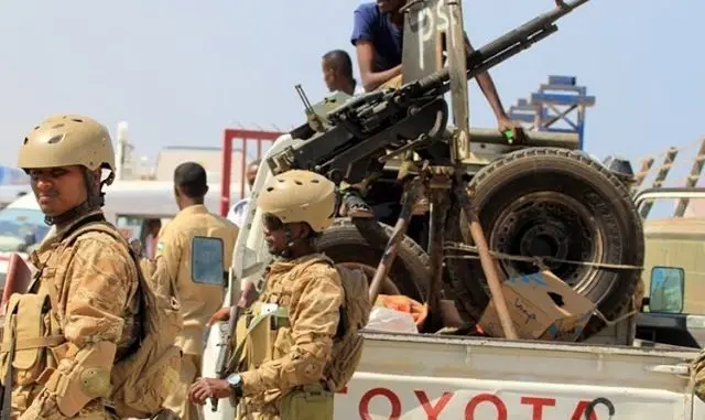 Puntland ayaa sheegtay in "howlgal qorshaysan" ay ka fuliyeen xero ciidan oo ay Galkacyo kaga sugnaayeen ciidamada PSF