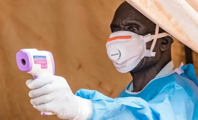 umugabo afise igipimisho ca Ebola