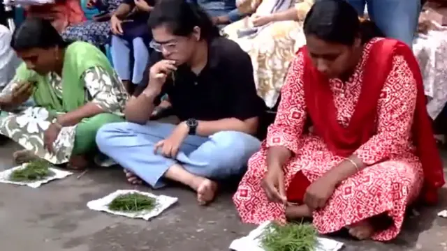 केरल में प्रदर्शनकारी