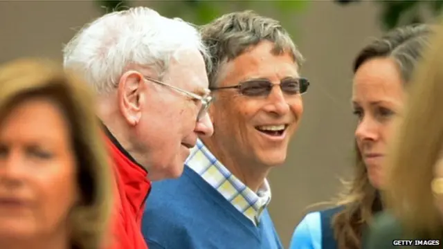 世界级富豪微软创始人比尔·盖茨和股神华伦·巴菲特曾到中国举办慈善晚宴