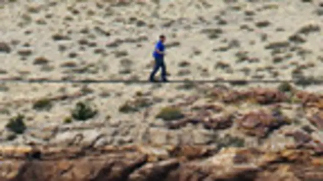 Funambulista Nik Wallenda