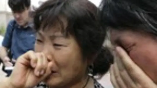 Familiares de las víctimas